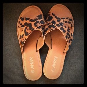 ANNA sandals